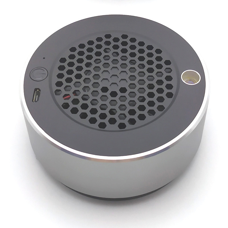 Electronic intelligent ashtray