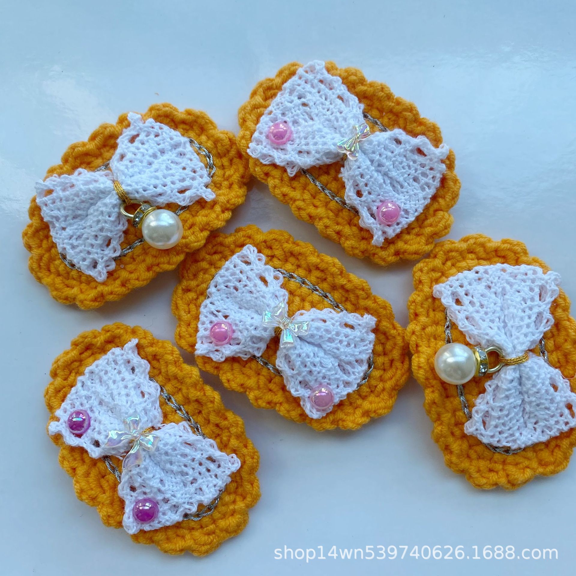 Woven hairgrip handmade with bow