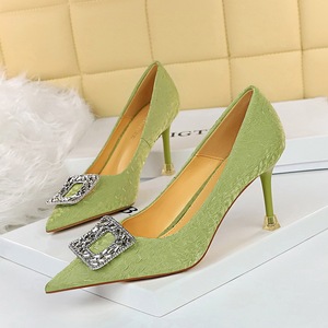 1382-2 the European and American fashion show thin sexy high-heeled shoes high heel with shallow pointed mouth shining d