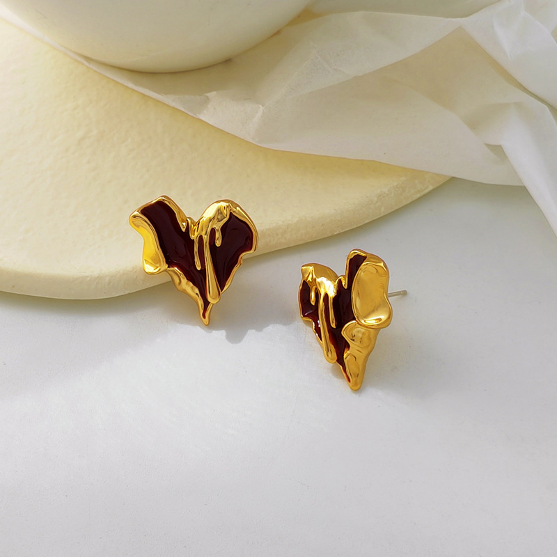 Simple Style Heart Shape Copper Plating Earrings 1 Pair