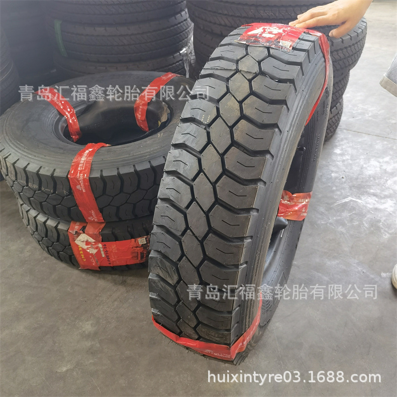 全钢载重子午线卡车自卸车拖车轮胎 9.00R16轮胎 900R16中花16层