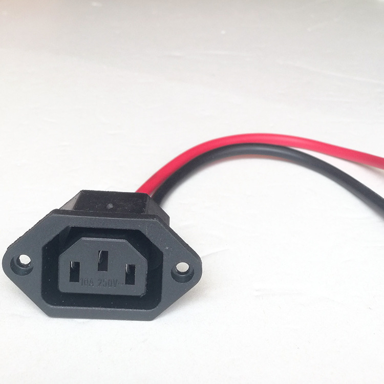 電気自動車の字のプラグの電池の電源コードの充電口は蓋のリチウムの電気のオスの頭の純銅のモーターの出力線を持ちます。|undefined