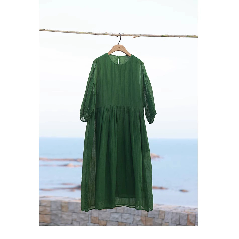 2025 новое летнее платье из тонкого растянутого ткани с мелкой складчатой текстурой, готовое к носке, окрашенное, художественное, повседневное, стильное