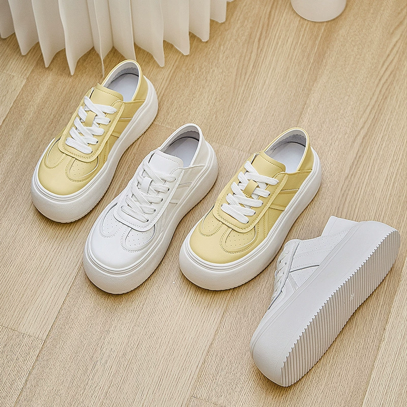 2025 весенне-осенние модели с толстым шнуровкой, повышая кожаную лапшу, повседневные маленькие белые туфли
