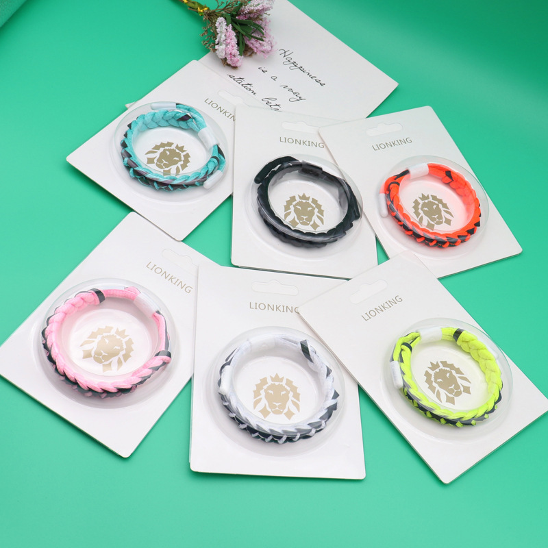 New Little Lion bracelet TikTok same fashion holographic rainbow reflective shoelace couple lionking wholesale