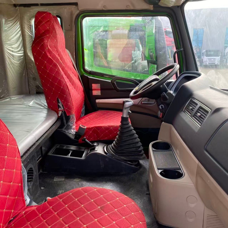 Cross-Border Sales of Howo Eight-Wheel Dump Trucks, Howo Dump Trucks, Export of Front-Four-Wheel and Rear-Eight-Wheel Dump Trucks