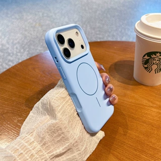 大孔磁吸液态硅胶适用iPhone18promax手机壳肤感纯色苹果17保护套