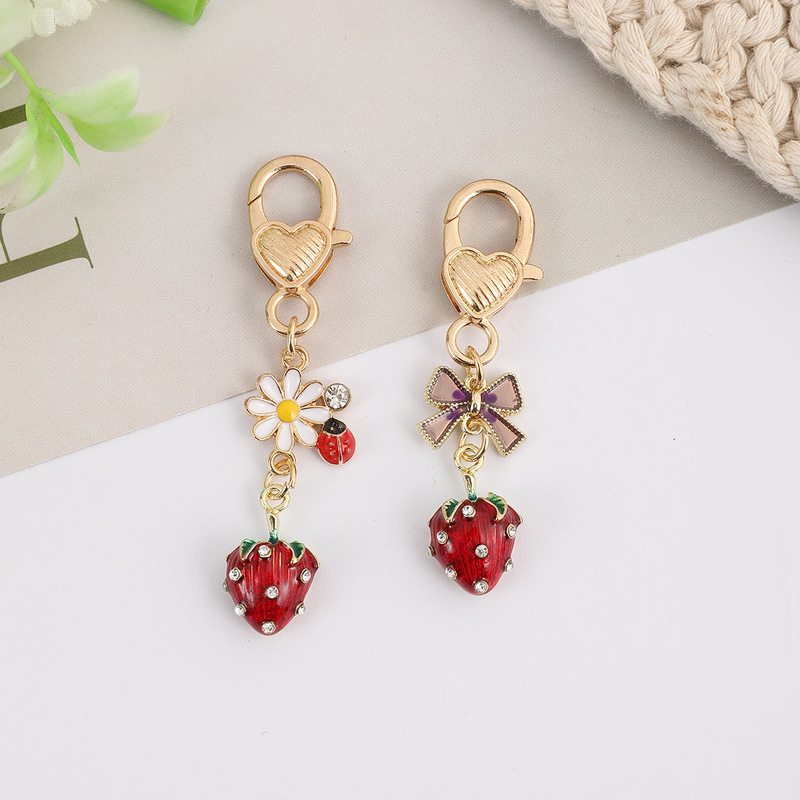 Etsy Fruit Strawberry Heart Metal Series Creative Cartoon Keychain European and American Party Keychain Pendant Etsy Fruit Strawberry Heart Metal Series Creative Cartoon Keychain European and American Party Keychain Pendant