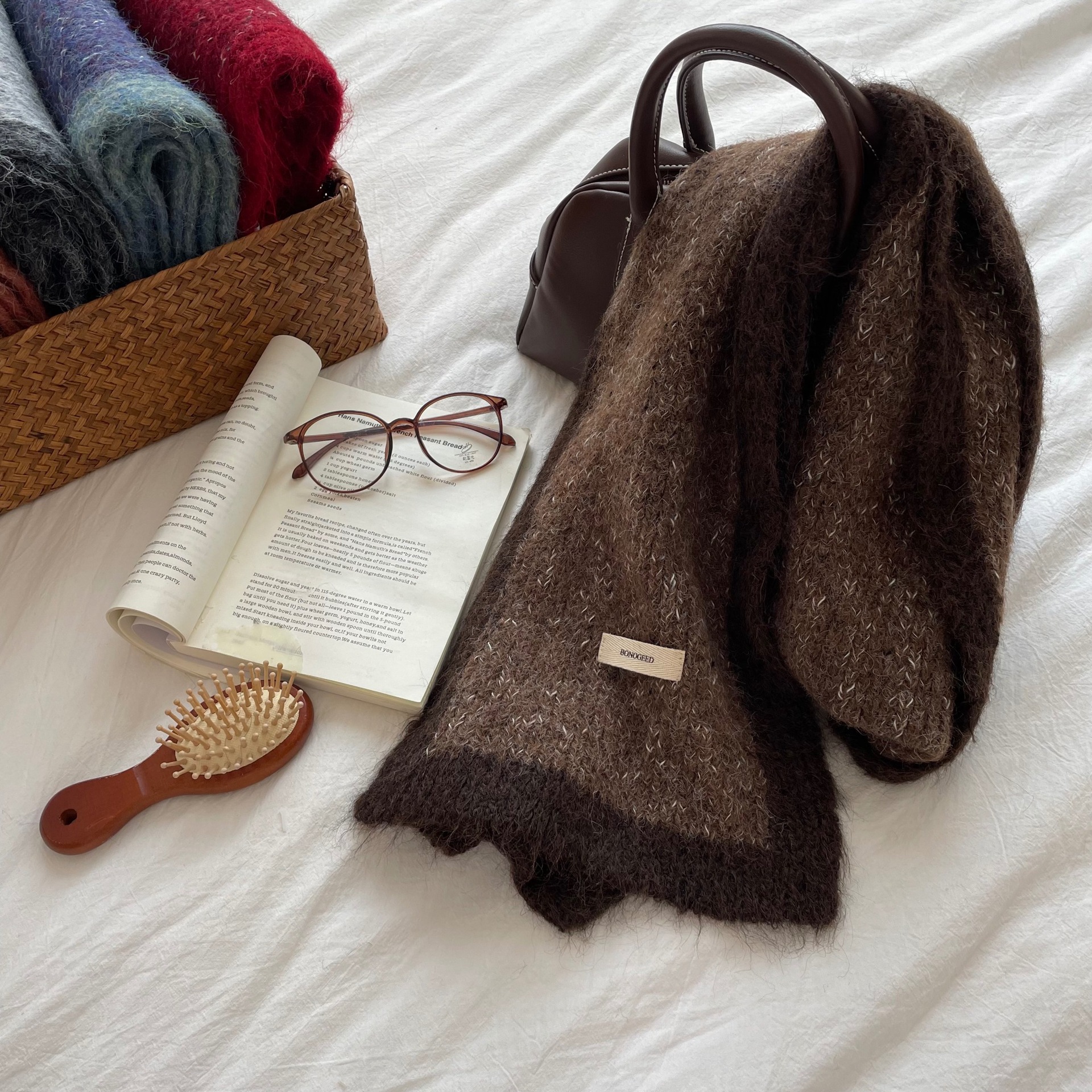 Écharpe à bordure contrastée en fil à pois pour l'automne et l'hiver, nouvelle écharpe tricotée en mohair collant doux, simple, à la mode et_voghion.com