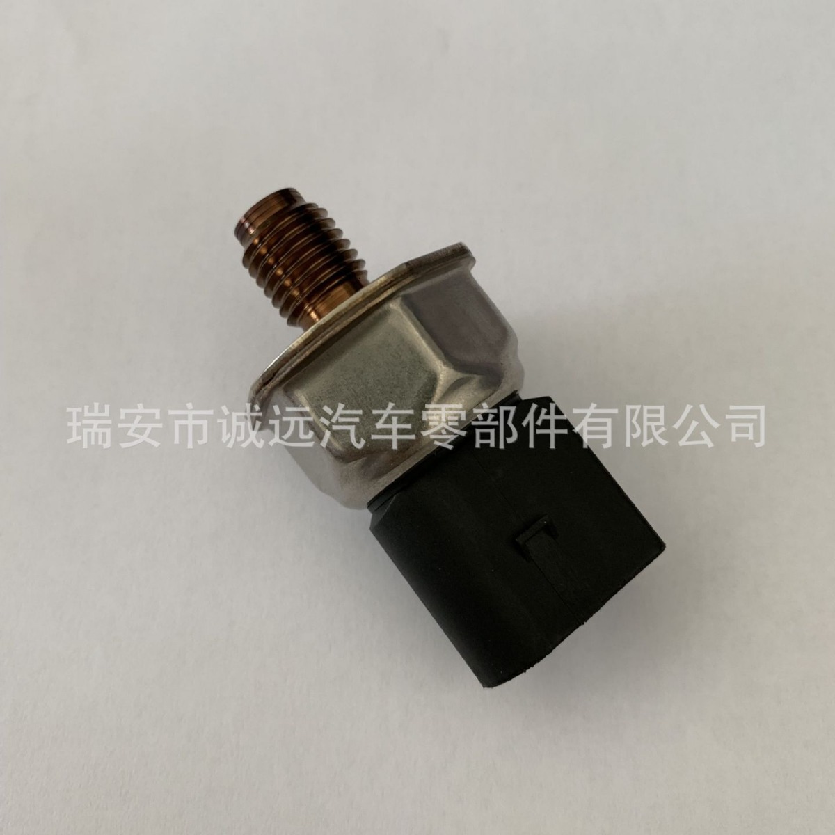 源头厂家 DELPHI燃油轨压传感器 压力传感器 55PP07-01 9307Z508A