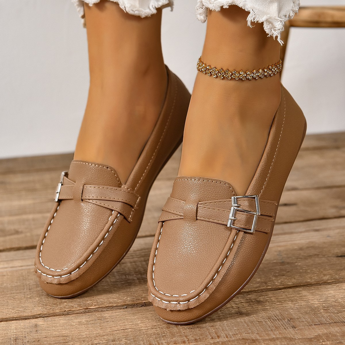 Round-toe Flat-soled Slip-on Large-size Women's Loafers 2024 Spring European And American Cross-border Soft-soled_vogvips.com