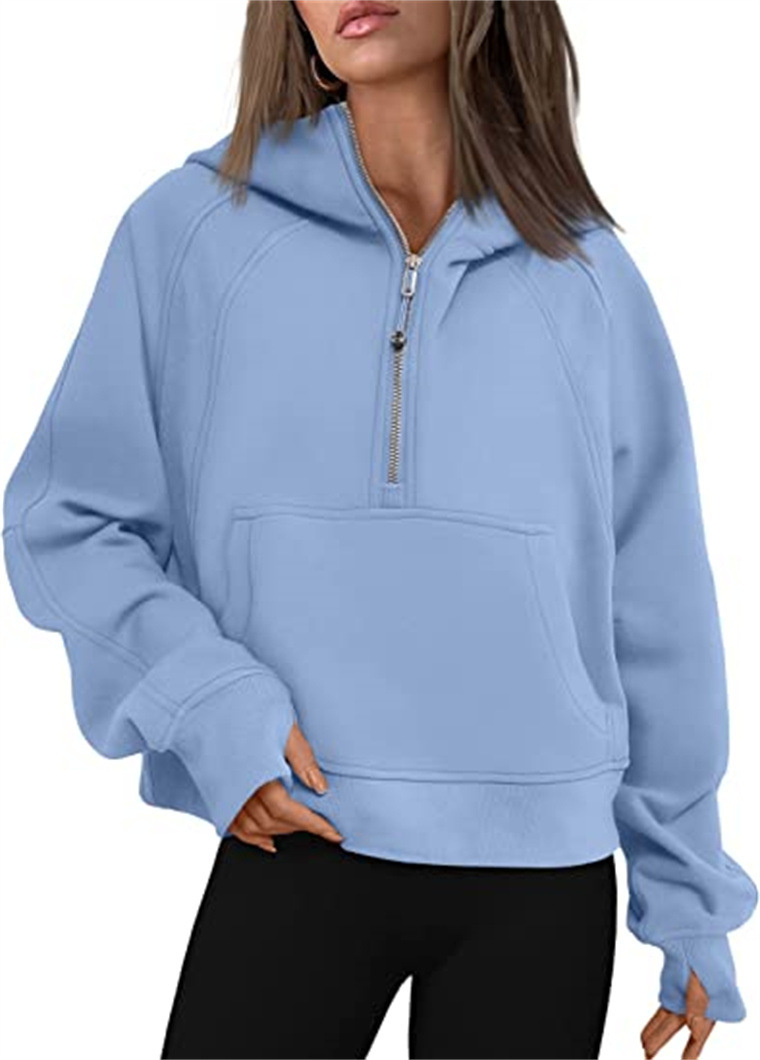Tersedia warna biru langit / S
