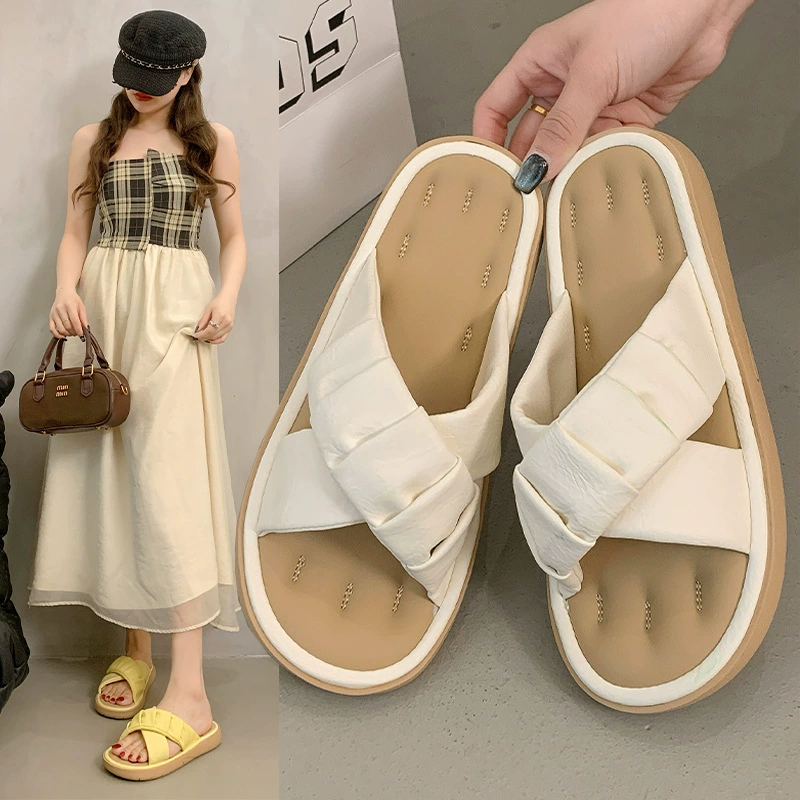 Женские летние сандалии 2025 года, корейский стиль, с перекрестными ремешками, плоские, открытые, с круглым носком, повседневные.