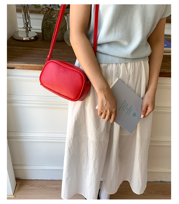 Fashionable and casual small square bag for women, 2025 summer new style personalized crossbody bag, versatile solid color lychee pattern single-shoulder bag undefined