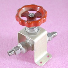 HOKE 1711L4Y Needle Valve 316 Stainless Steel 1/4'' NPT