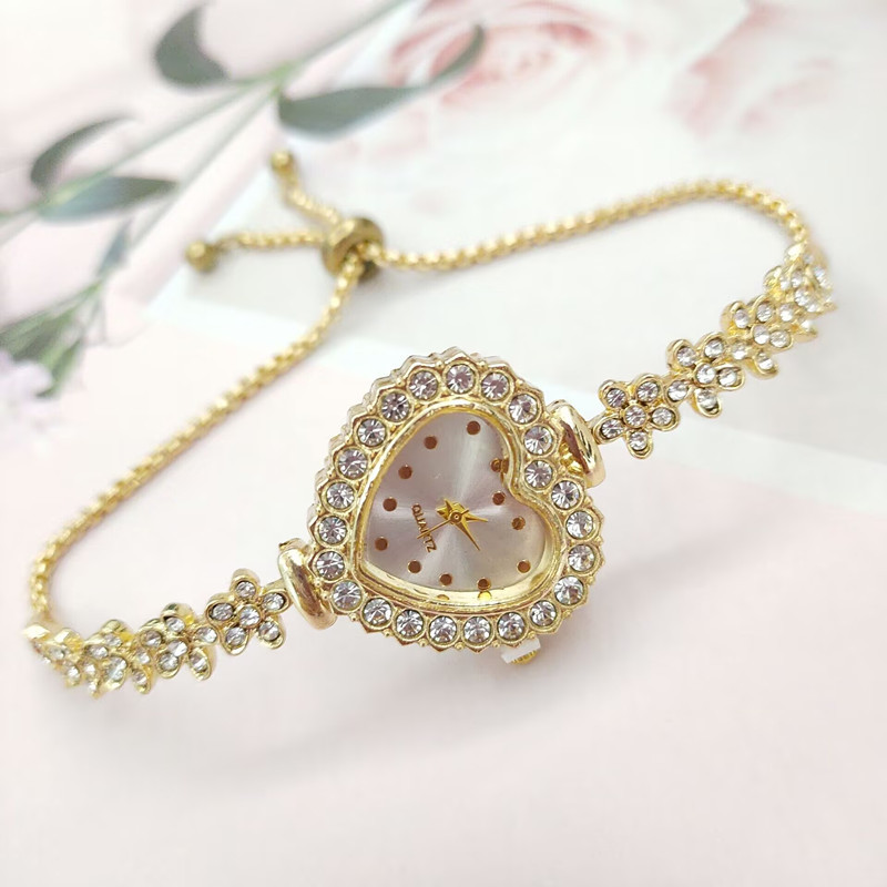 40g Weight Ordinary Glass Mirror Material Alloy Strap Material Watch Classification Pointer Display Type Buckle Buckle Style Heart-Shaped Dial Shape Holiday, Banquet, Selfie Occasion Quartz Movement Heart Shape Pattern Women's Gender Elegant, Lady Style Elegant Lady Heart Shape Buckle Quartz Watch Women's Watches 2