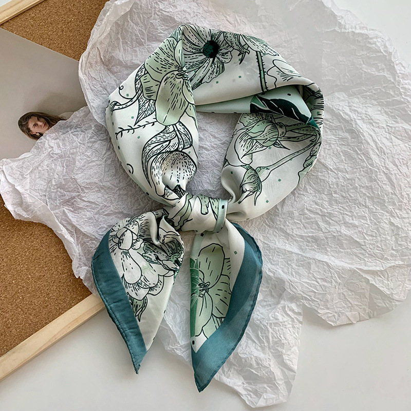 Bufanda de seda, bufanda cuadrada pequeña, sensación premium, nuevo estilo coreano, chal de seda de imitación dulce y fresco, bolso de flores, pañuelo en la cabeza, cinturón para el cabello