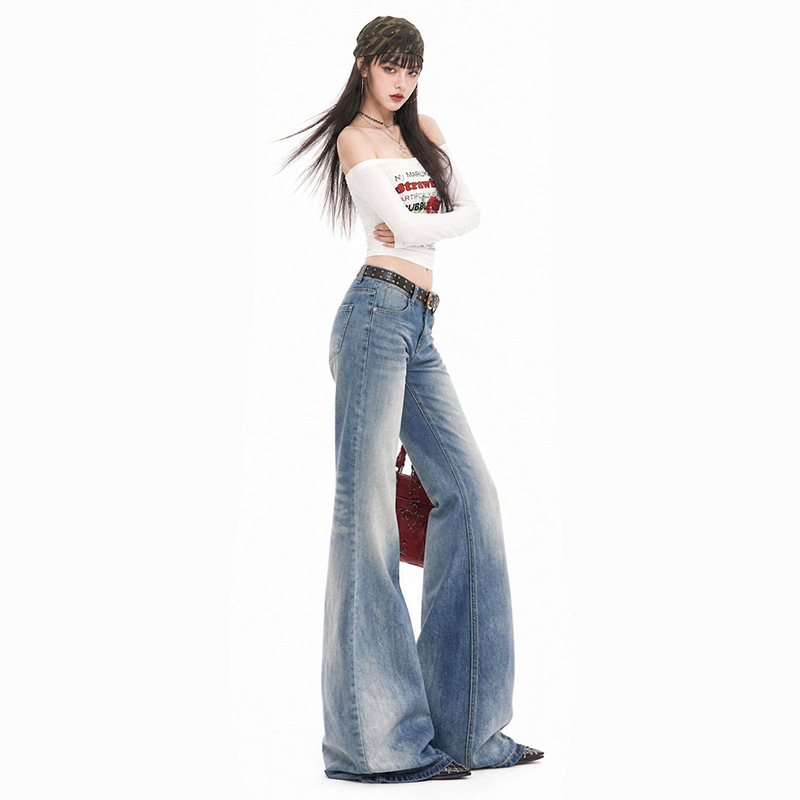 Perfectly tailored pants, non-clammy low-waist micro-flare jeans for women, available in cropped, full-length & extra-long styles Perfectly tailored pants, non-clammy low-waist micro-flare jeans for women, available in cropped, full-length & extra-long styles