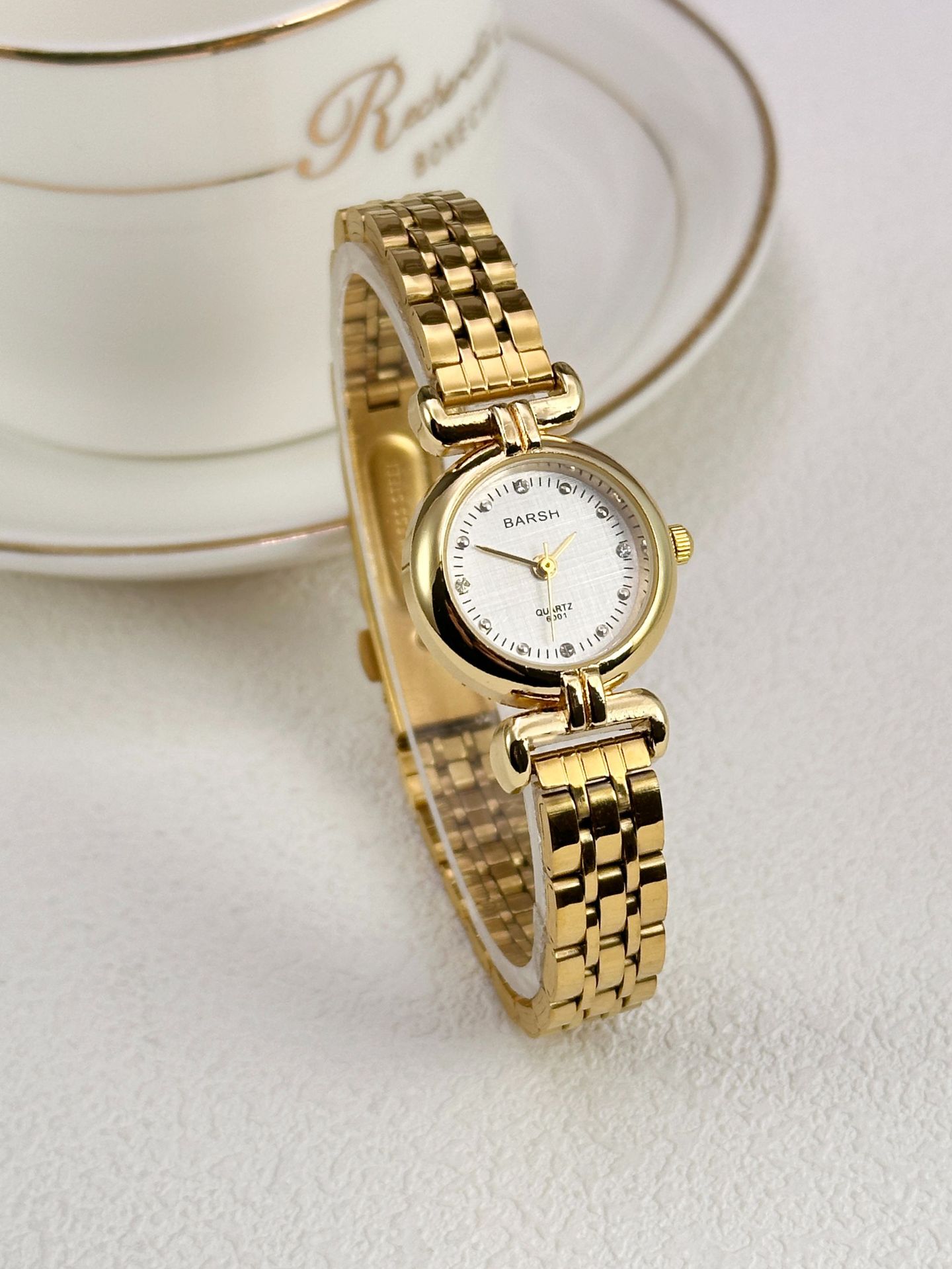50g Weight Ordinary Glass Mirror Material Stainless Steel Strap Material Watch Classification Pointer Display Type Folding Buckle Buckle Style Round Dial Shape Holiday, Daily Occasion Quartz Movement Solid Color Pattern All Seasons Season Women's Gender Vintage Style, Classic Style Style Vintage Style Classic Style Solid Color Other Printing (Printing) Quartz Watch 3