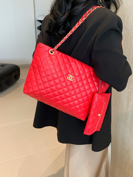 trend fashionable capacious one-shoulder bag