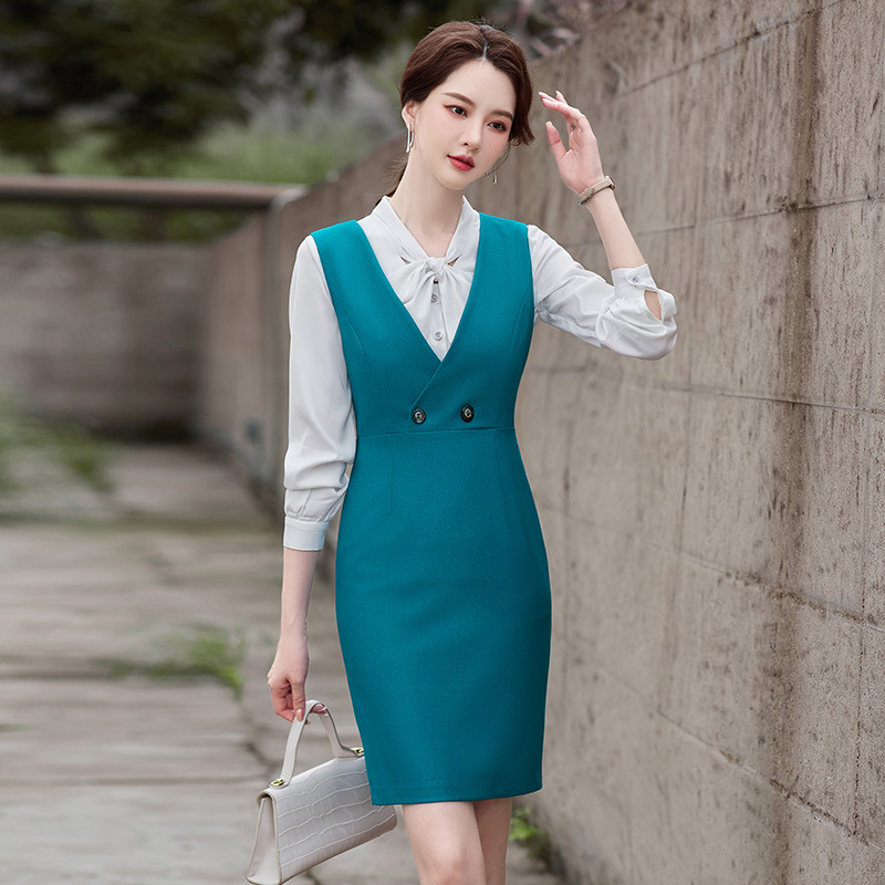 Blazer with skinny pants