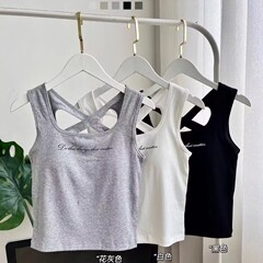 2025ファッションクロス透かし彫り美背ベスト胸パッド付きの広い肩の底に副乳のアルファベットのベストの上着の女性を隠します。
