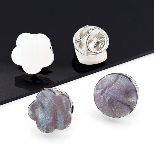 Light-Blocking Back Button Brooch for Women, French Country Style, Shell-Backed Button to Secure Collar of Blouses and T-shirts, Pearl Back Button