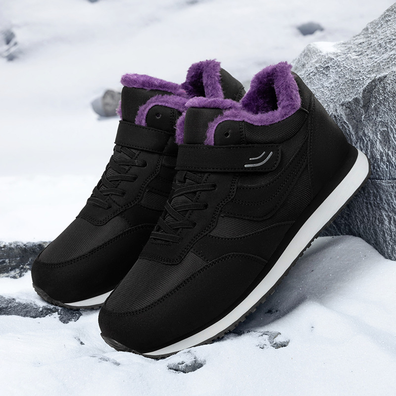 Zapatos anti-deslizantes sueltos para personas mayores zapatos de caminata de mujer con terciopelo calentador zapatos de madres de mediana edad zapatos de algodón de alta altura zapatos de nieve de mujer