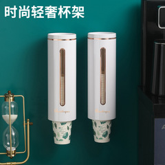 軽くて豪華なカップを取る器の電気めっきの縁のファッション的なアイデアのカップを取る器は便利に使い捨てのコップを取ります。
