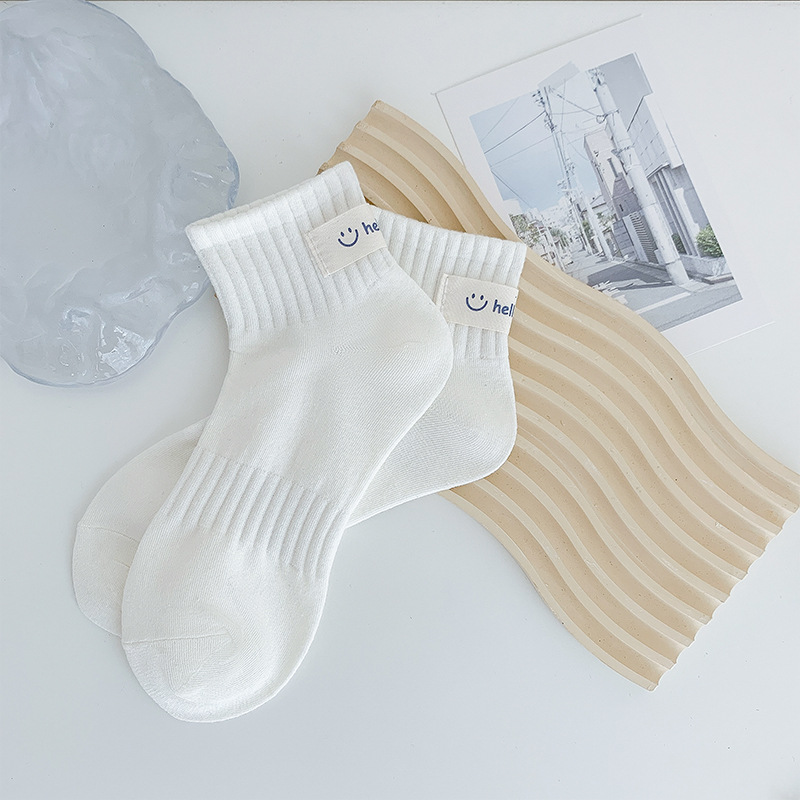 Calcetines de verano para mujer, algodón fino, bordado blanco, calcetines cortos, calcetines casuales de color sólido para la piel, calcetines Zhuji al por mayor