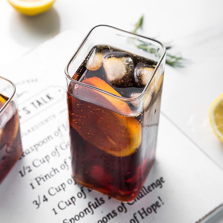 Venta al por mayor multi-especificación cuadrado de vidrio transparente de una sola capa taza de vidrio de borosilicato doméstico jugo de leche taza de café