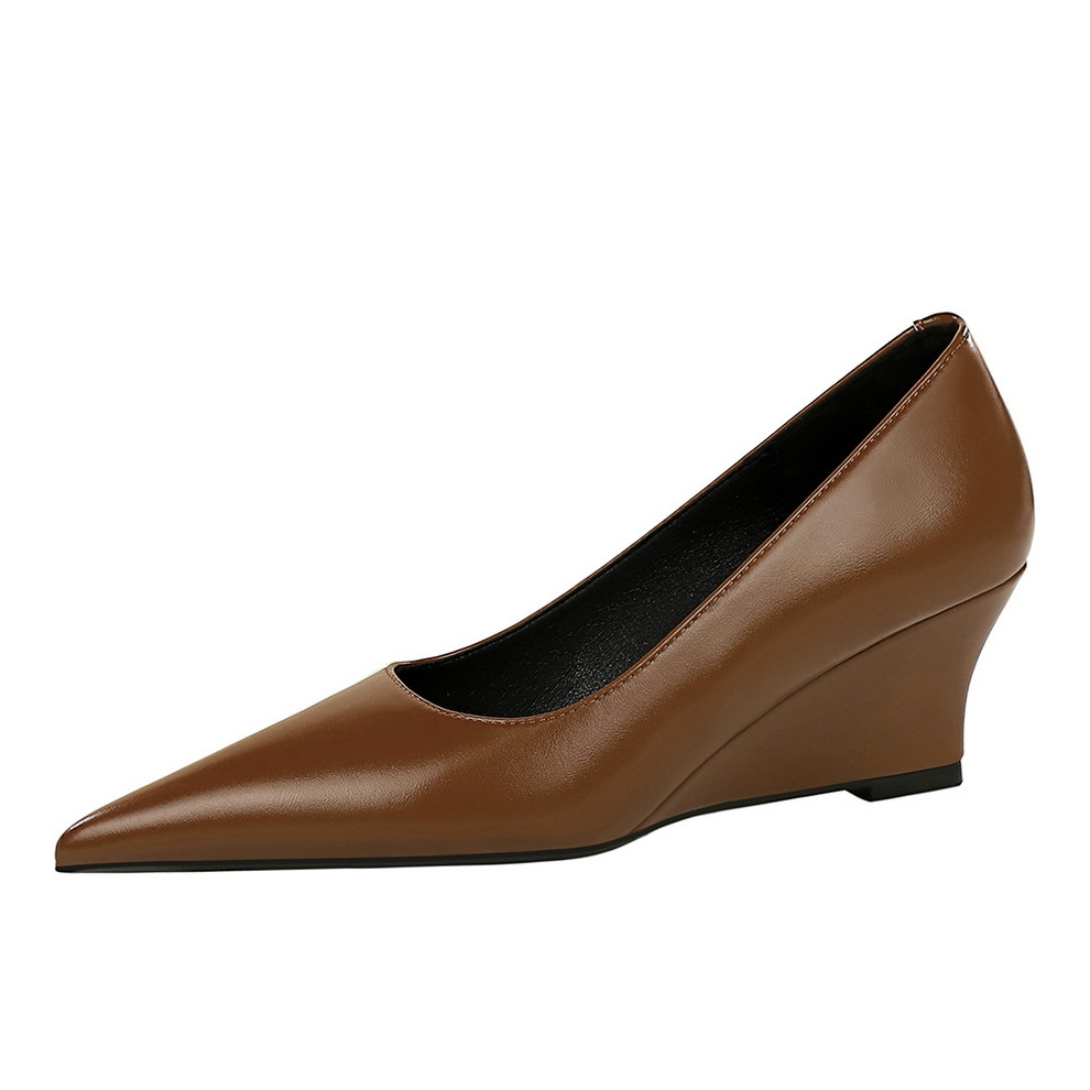 6639-1 Retro style wedge heel high-heeled shoes with shallow mouth and pointed toe for slimming, banquet women's shoes, single shoes, women's wedge heel shoes