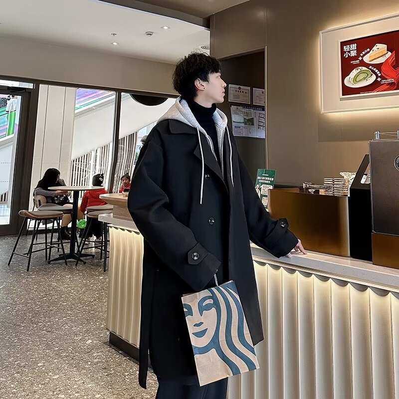 검은색