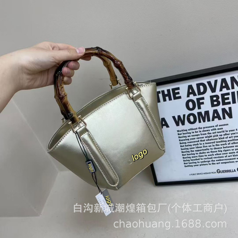 时尚女包2025新款流行水桶包批发handbags质感单肩包竹节手提方包|undefined