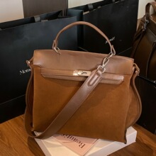 �͹���Ƥ�q�����Ů2025�¿�����ͨ����������İ��ﶬ�ٴ�б���