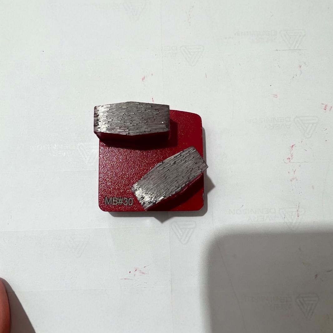 环氧地坪打磨工具金刚石磨块富世华金刚石背挂磨块地坪翻新磨块