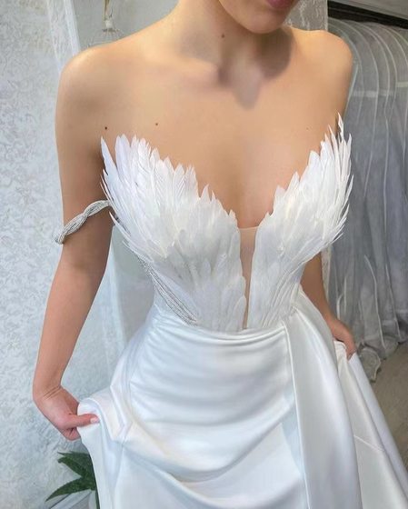 GY23133 feather mopping floor large slit dress European and American cross-border dress