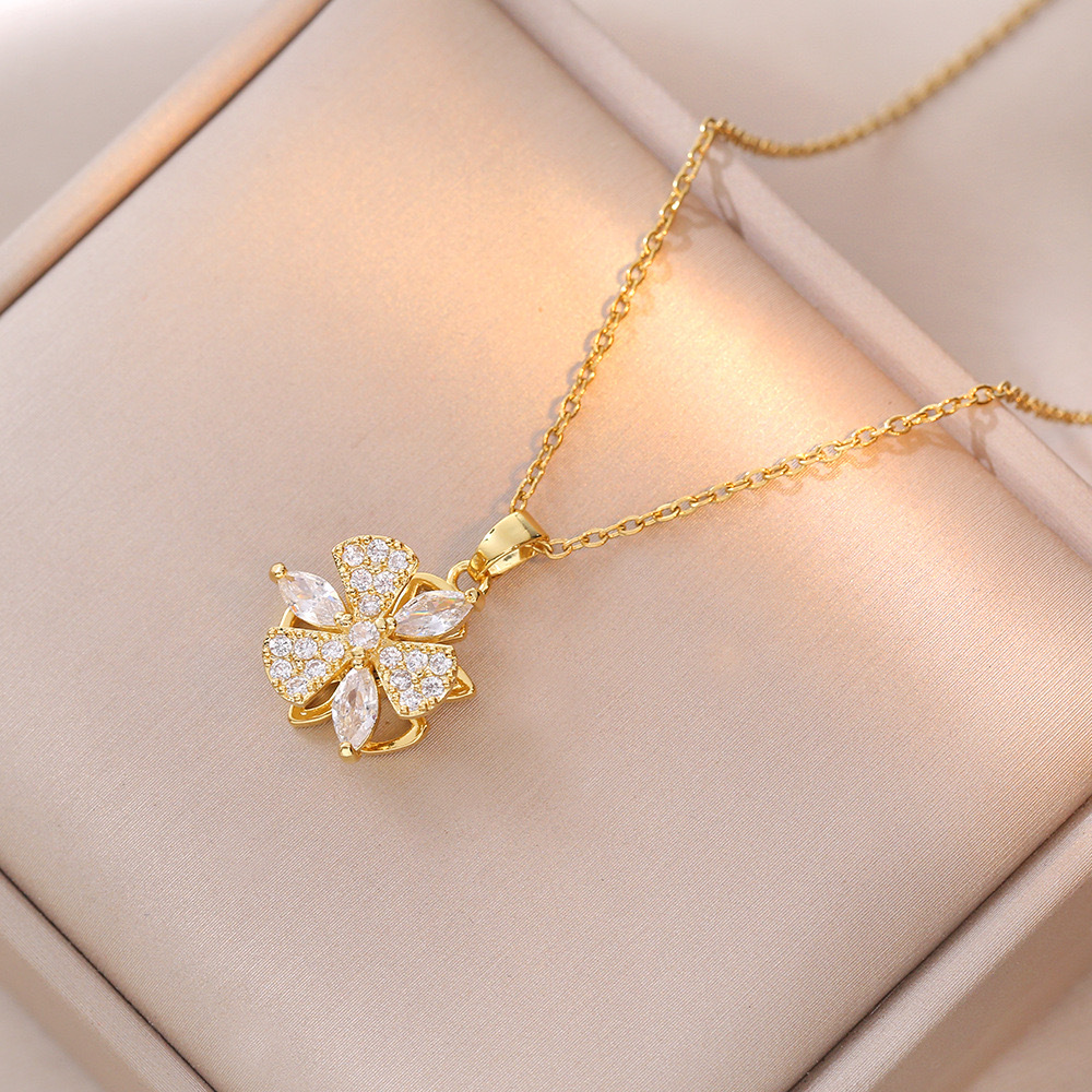 10g Weight PVD Coated Gold Plating Process 18K Real Gold Plated Plating Material Copper Pendant Material Zircon Inlay Material Pendant Necklace Classification 304 Stainless Steel Chain Material cable chain Chain Type 1 Piece Quantity Holiday, Daily Occasion 304 Stainless Steel Material Flower Pattern Women's Gender Sweet Style Diamond Craft 18K Real Gold Plated 304 Stainless Steel PVD Coated Copper Zircon Flower Diamond Cable Chain Pendant Necklace 40