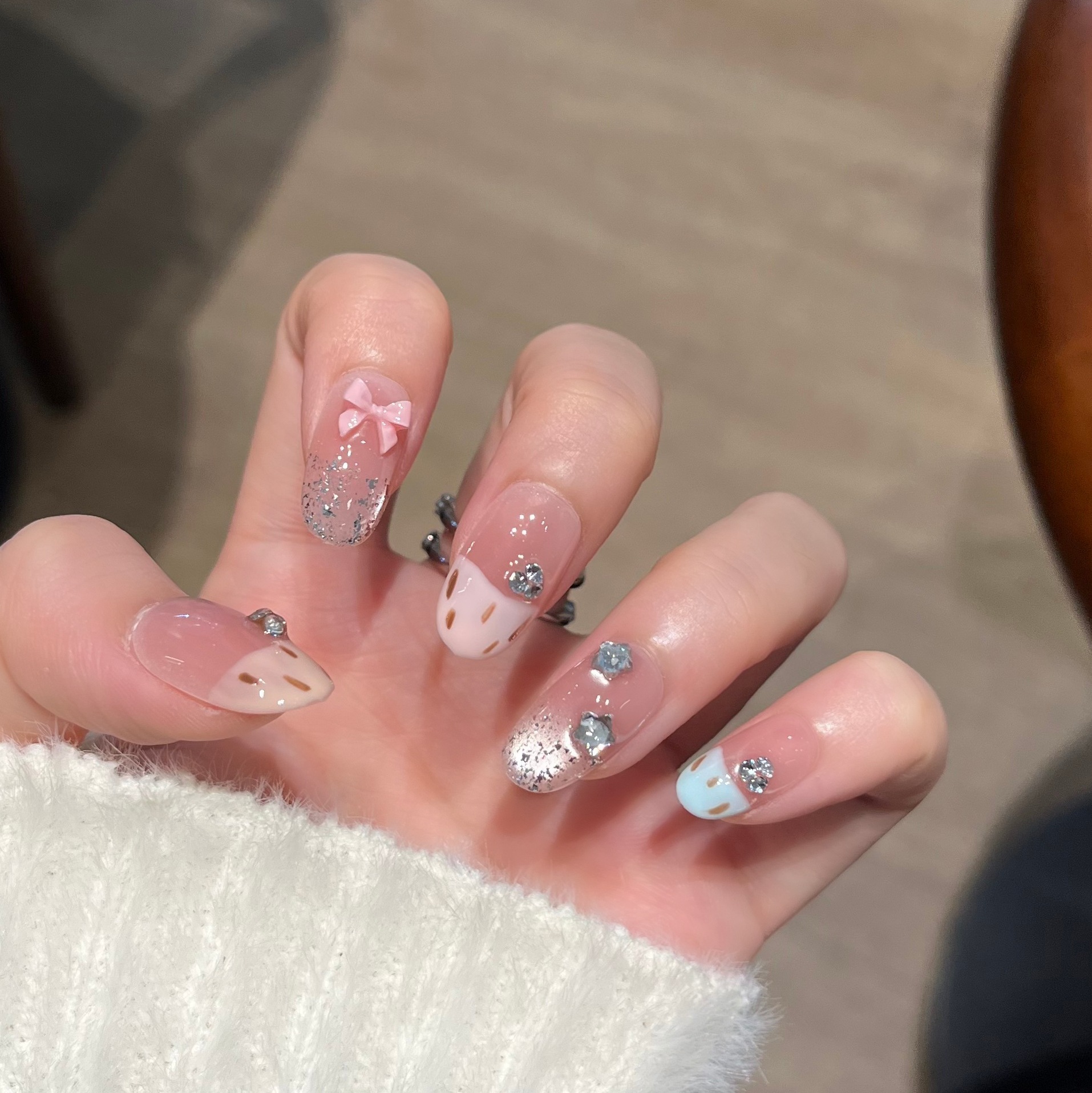 Uñas postizas de ojo de gato transfronterizas, piezas de uñas hechas a mano, uñas postizas, arte de uñas portátil, estilo largo de alta gama.
