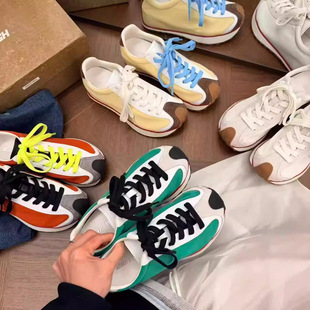 ���հ��_���A��Ь2026�괺���¿��׵�ӖЬŮ���e����Ь