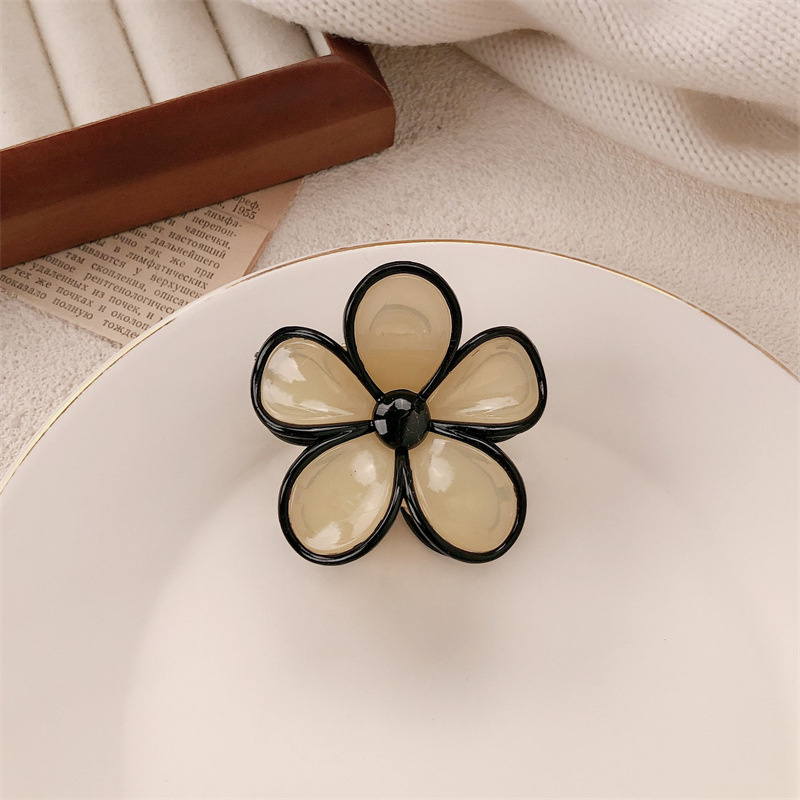 Advanced Sense Small Flower Agarre Female Cream Jelly Colisión Horquilla Horquilla Horquilla Tocado en la parte posterior de la cabeza