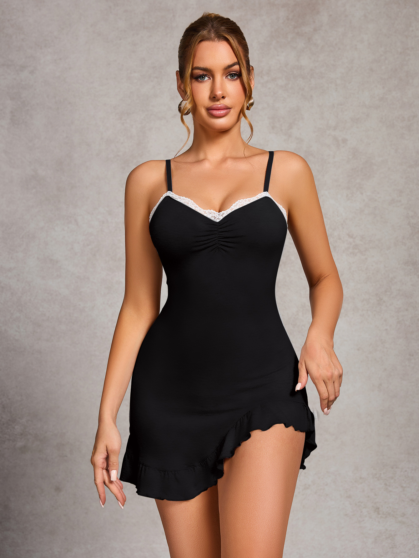 Camisón transfronterizo europeo y americano sexy con volantes irregularmente delgado y delgado vestido de encaje con tirantes mujeres