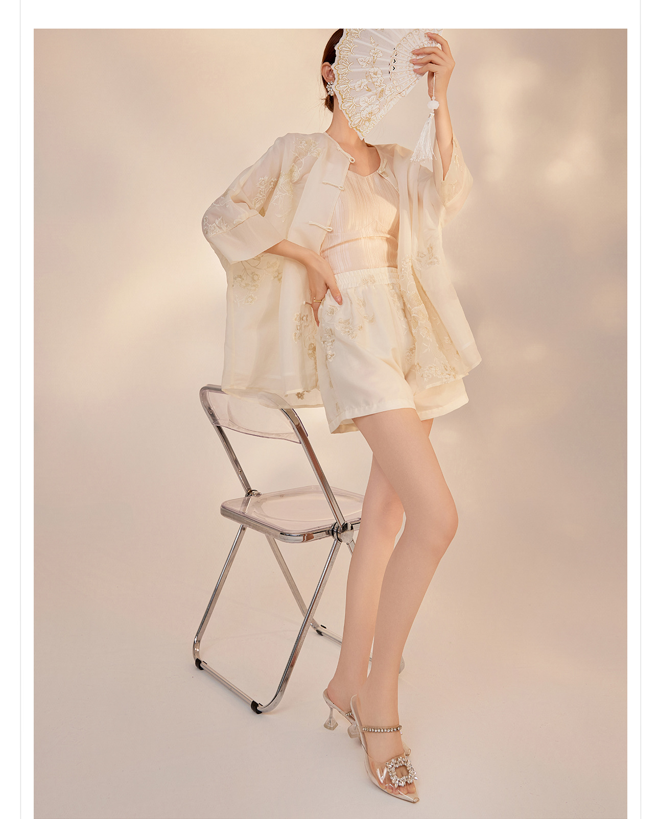 Bộ áo sơ mi quần short thêu cúc phong cách Trung Hoa cao cấp M4231 — Áo, Quần short chi tiết 14