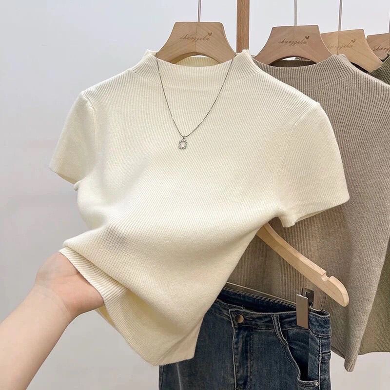 Women's half-high collar short-sleeve t-shirt, knitted base shirt with a unique design, suitable for early spring, paired with a white slim-fit sweater top Women's half-high collar short-sleeve t-shirt, knitted base shirt with a unique design, suitable for early spring, paired with a white slim-fit sweater top