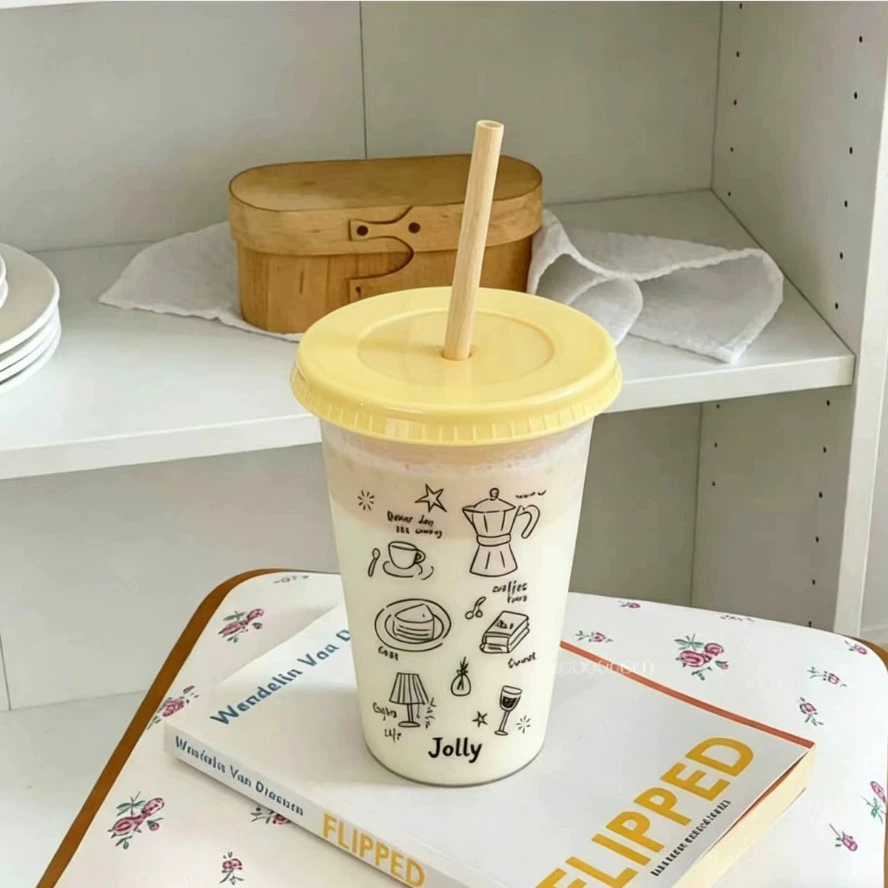 Ручной пластиковый стакан, PP 470 ml и 700 ml, летние милые дизайны с крышкой и трубочкой