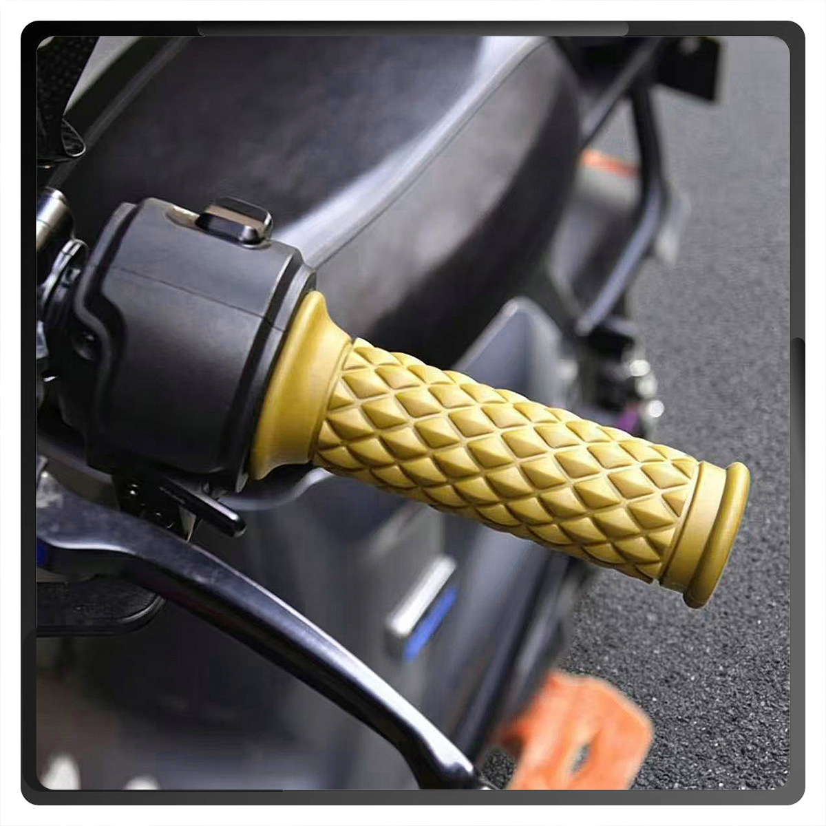 Universal handlebar grips for off-road motorcycles, high-quality TPU, diamond-shaped retro handlebar grips, suitable for scooter and motorcycle modification