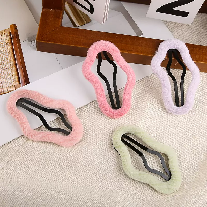 秋冬可爱毛绒云朵bb夹糖果色bb夹发夹侧边刘海简约后脑勺发卡头饰