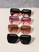 V 31853 Oversized Square Sunglasses ����ī�� �羳ŷ��