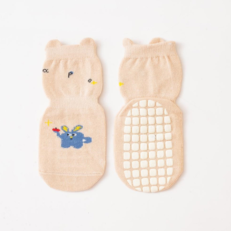 2023 calcetines de piso de dibujos animados de bebé calcetines de niño de otoño e invierno de algodón transpirable antideslizante inferior calcetines DE LOS NIÑOS Calcetines de trampolín