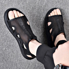 春夏男士镂空潮凉鞋男韩版休闲透气网布个性轻便软底潮男轻便透气